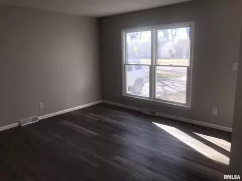 2008 Stanhope Rd, Springfield, IL 62702 photo 17