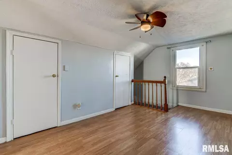 332 N Lincoln Ave, Springfield, IL 62702 photo 17