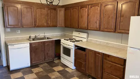 1511 E Keys Ave, Springfield, IL 62702 photo 5