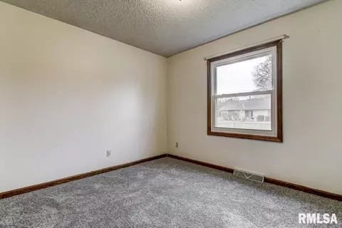 192 Wisteria Dr, Springfield, IL 62711 photo 18