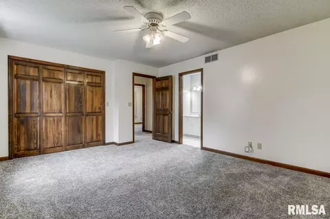 192 Wisteria Dr, Springfield, IL 62711 photo 24