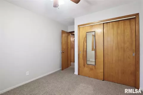 2328 Eastview Dr, Springfield, IL 62702 photo 15