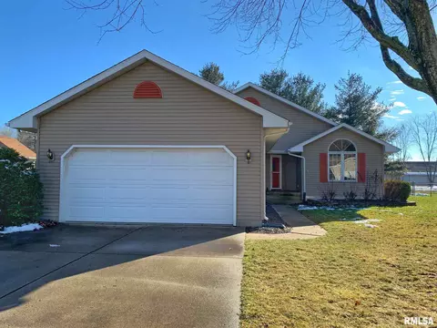 1116 Harmony Ct, Springfield, IL 62703 photo 1