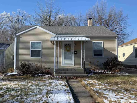 2537 S 4th St, Springfield, IL 62703 photo 1