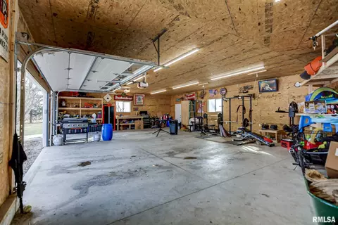 1372 E 800 N Rd, Owaneco, IL 62555 photo 32