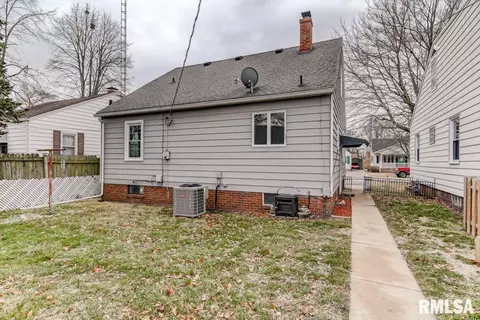 2004 N 7th St, Springfield, IL 62702 photo 22