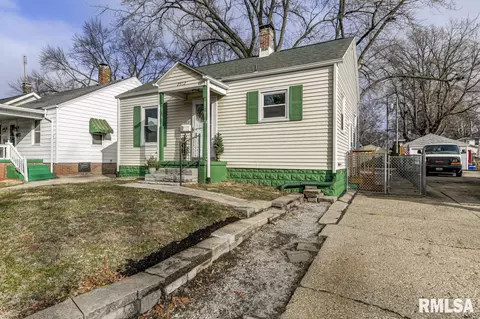 2512 S 8th St, Springfield, IL 62703 photo 3