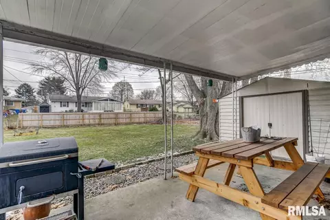 36 Glen Aire Dr, Springfield, IL 62703 photo 22