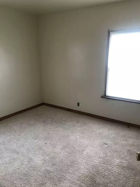 1908 S 15th St, Springfield, IL 62712 photo 13