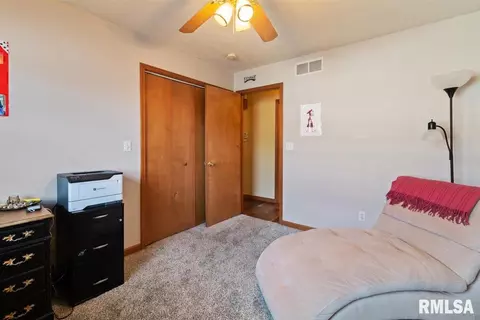 925 Knoll Pointe Pl, Springfield, IL 62703 photo 32