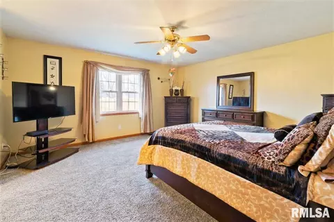 925 Knoll Pointe Pl, Springfield, IL 62703 photo 23