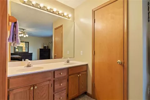 925 Knoll Pointe Pl, Springfield, IL 62703 photo 28