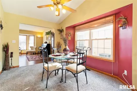 925 Knoll Pointe Pl, Springfield, IL 62703 photo 12