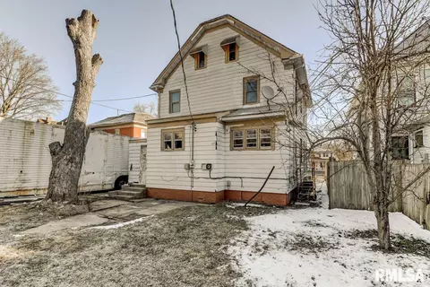 929 N 5th St, Springfield, IL 62702 photo 8