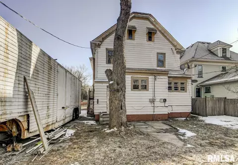 929 N 5th St, Springfield, IL 62702 photo 9
