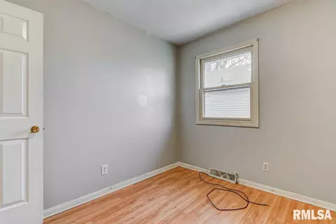 2003 E Keys Ave, Springfield, IL 62703 photo 17