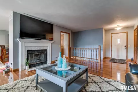 201 Norwalk Rd, Springfield, IL 62704 photo 4