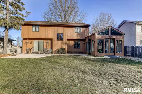 1112 Bugle Ct, Springfield, IL 62712 photo 4