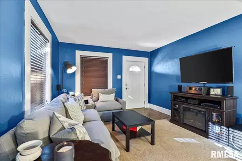 1504 S State St, Springfield, IL 62704 photo 5