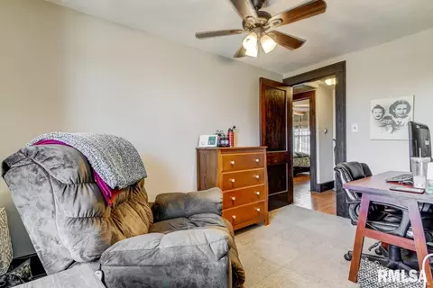 2141 S 6th St, Springfield, IL 62703 photo 16