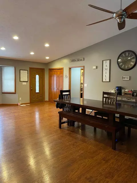 1 Locust Dr, Franklin, IL 62638 photo 14