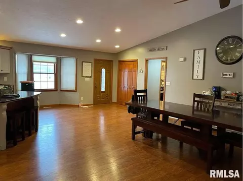 1 Locust Dr, Franklin, IL 62638 photo 28