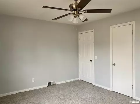 2425 Huntington Rd, Springfield, IL 62703 photo 13