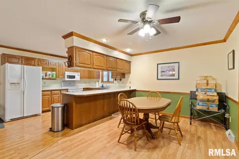 4213 Fort Donelson Dr, Springfield, IL 62707 photo 5