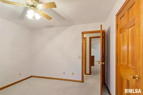 4213 Fort Donelson Dr, Springfield, IL 62707 photo 18
