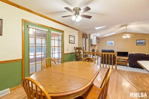 4213 Fort Donelson Dr, Springfield, IL 62707 photo 7