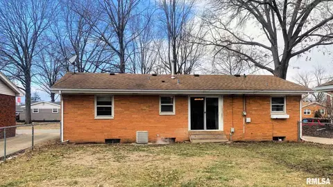 612 Witherspoon Dr, Springfield, IL 62704 photo 25