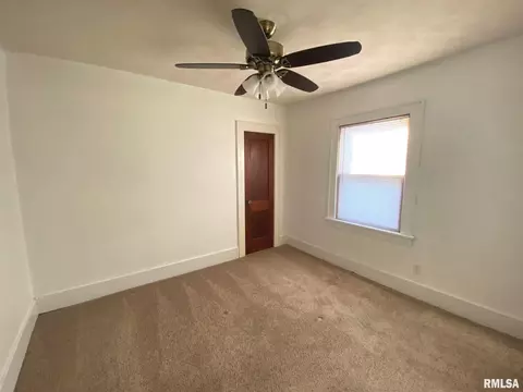 2501 S 6th St, Springfield, IL 62703 photo 9