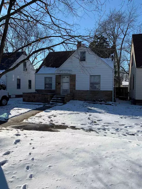 2417 S 13th St, Springfield, IL 62703 photo 2