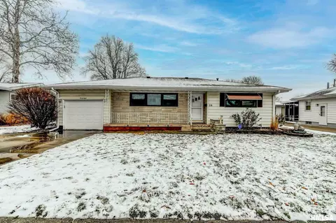 28 Glen Aire Dr, Springfield, IL 62703 photo 3
