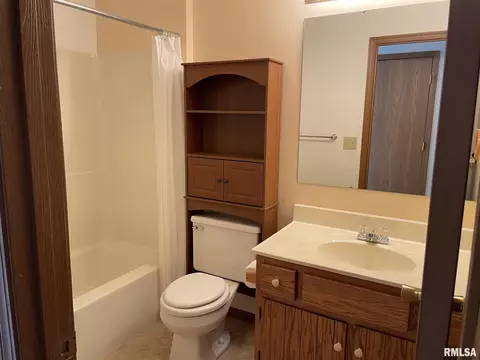 84 Amherst Dr, Springfield, IL 62702 photo 20