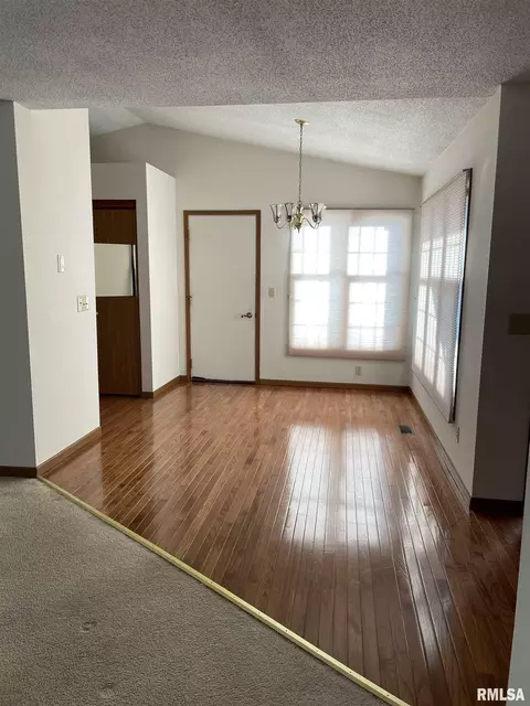 84 Amherst Dr, Springfield, IL 62702 photo 29