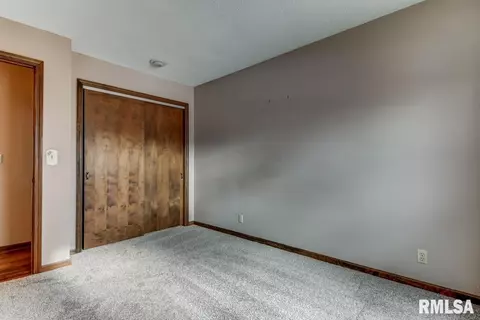 2829 E Black Ave, Springfield, IL 62702 photo 24
