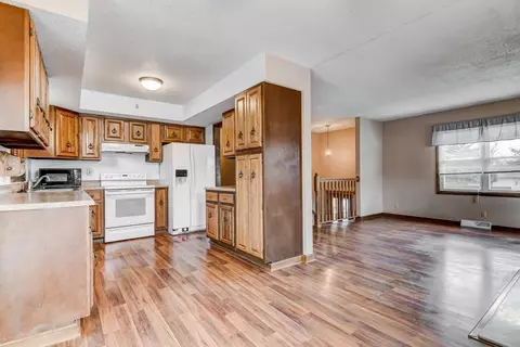 2829 E Black Ave, Springfield, IL 62702 photo 10