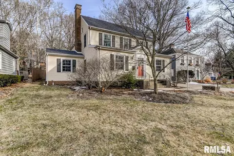 1829 Outer Park Dr, Springfield, IL 62704 photo 1