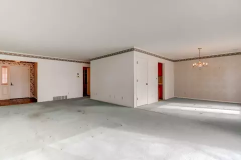 12 Turnberry Pl, Springfield, IL 62704 photo 5