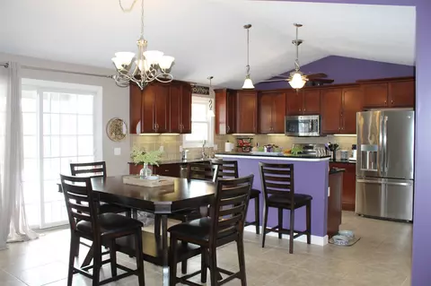 302 Eagle Ridge Dr, Chatham, IL 62629 photo 10