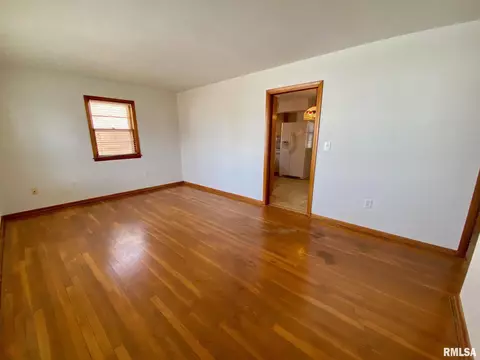 66 Rosaria Dr, Springfield, IL 62702 photo 4