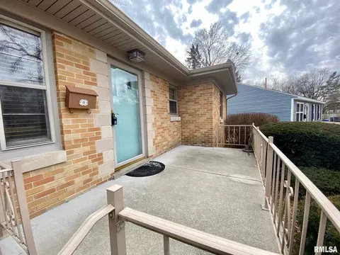66 Rosaria Dr, Springfield, IL 62702 photo 2