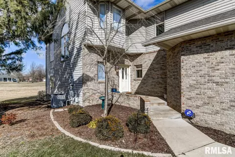 3205 Eagle Watch Dr, Springfield, IL 62711 photo 2