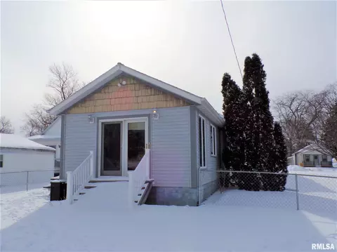 113 W B St, Alpha, IL 61413 photo 5