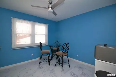 17 Coachlight Ct, Springfield, IL 62703 photo 11