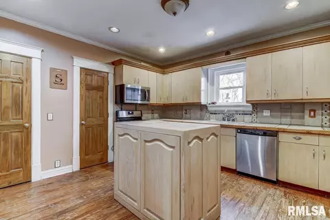 508 S Walnut St, Springfield, IL 62704 photo 12