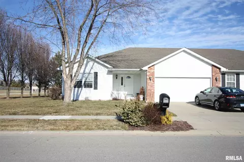 4801 Johanne Ct, Springfield, IL 62711 photo 1