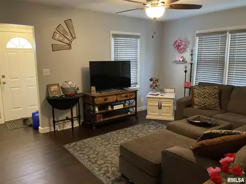 1905 N 22nd St, Springfield, IL 62702 photo 5