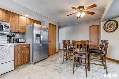 2804 Huron Dr, Springfield, IL 62702 photo 10